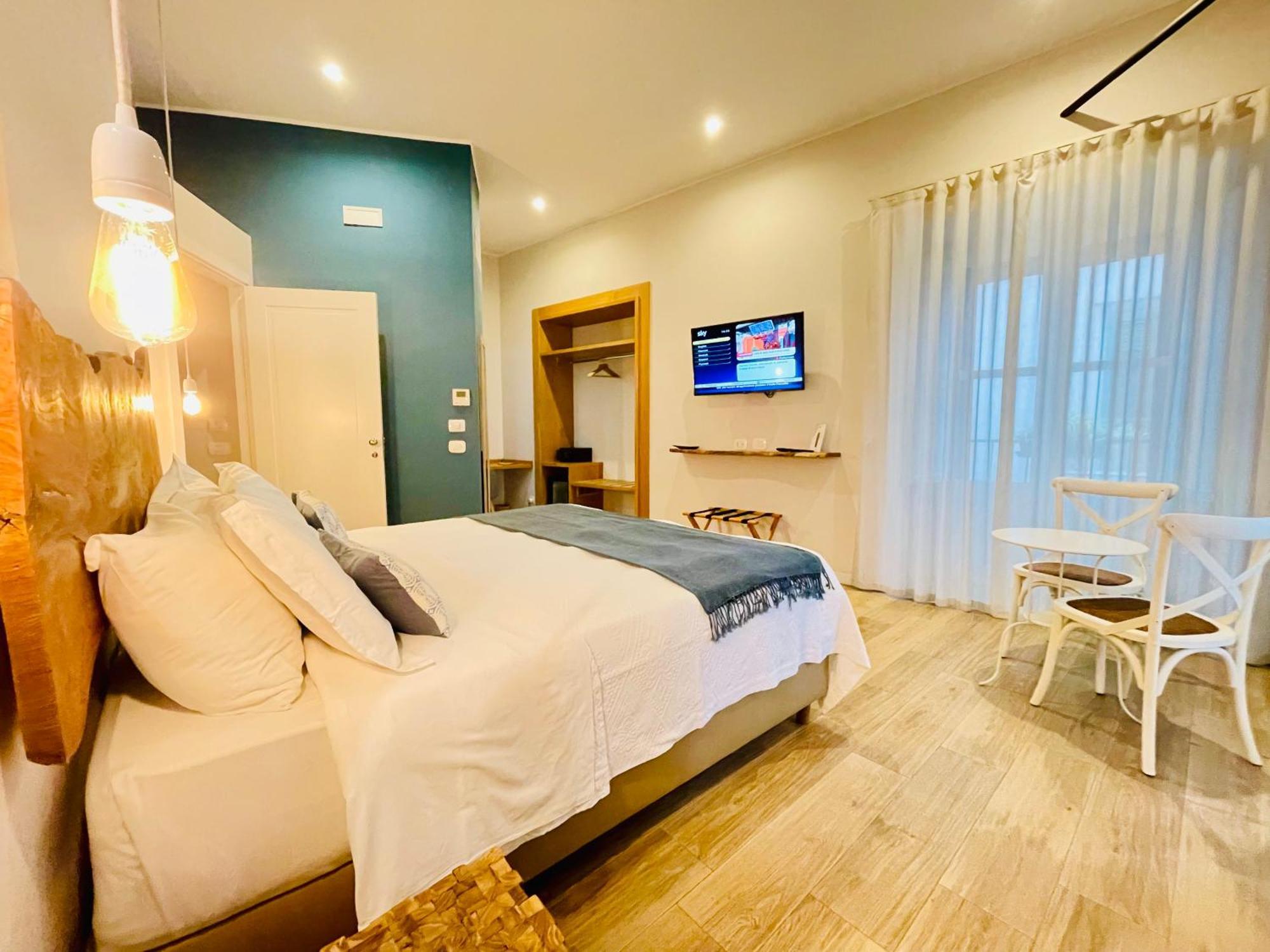 Bellaroto & Guest house 4*